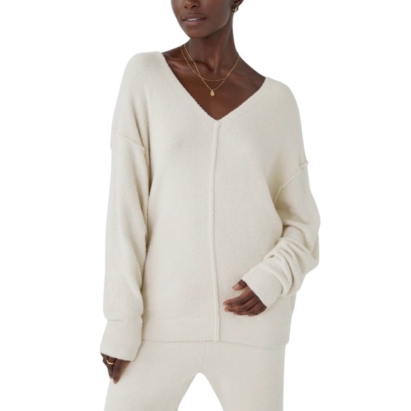 Aritzia Sweaters - Aritzia Wilfred Free Hush Knit V-Neck Sweater Cream Sz L